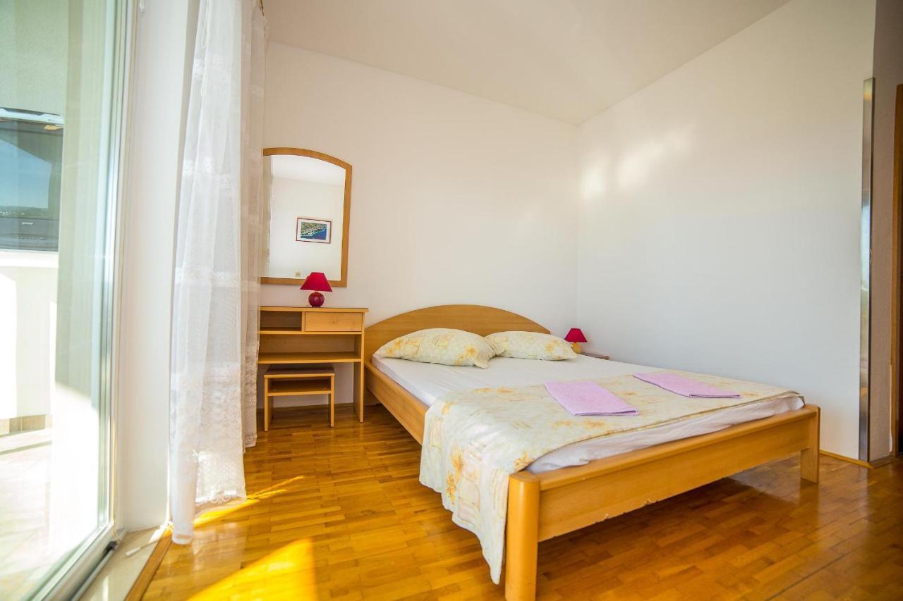 Apartments Emil Lokva Rogoznica Eksteriør billede